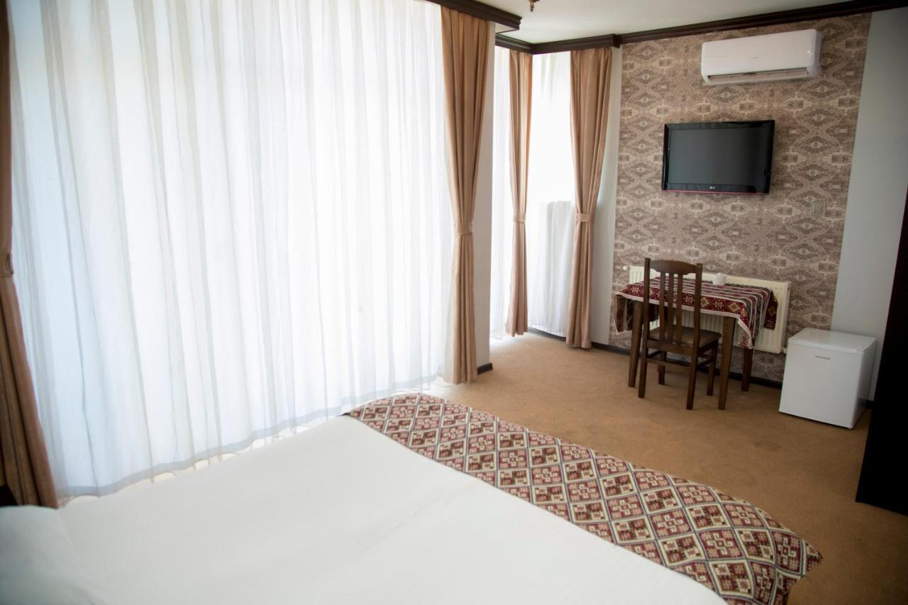Baku Carpet Hotel Bakoe Buitenkant foto
